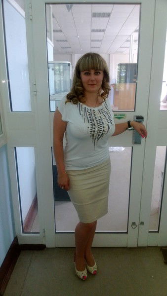 Надя Костина