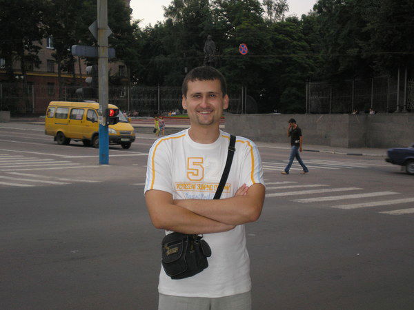 Александр Зарюто