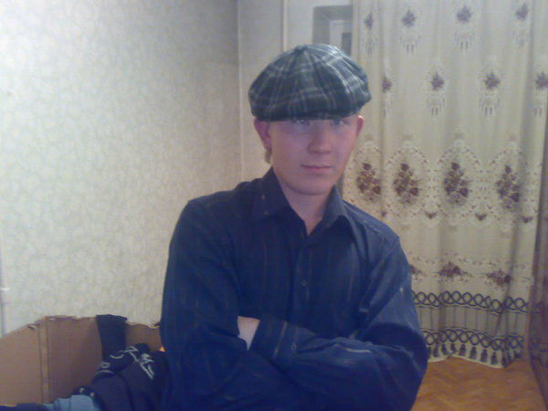 Александр Волков