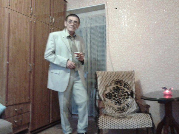 Андрей Макаров