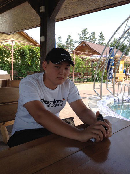 Азамат Мухтаров