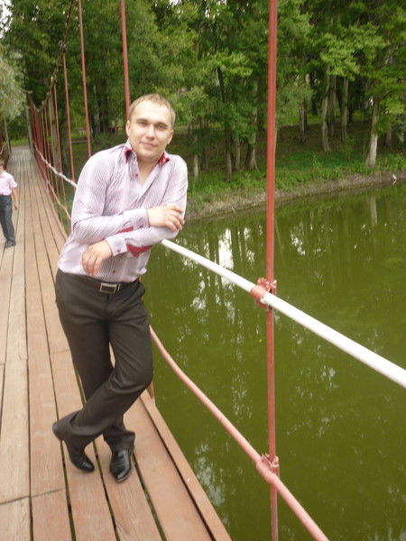 Максим Салманов