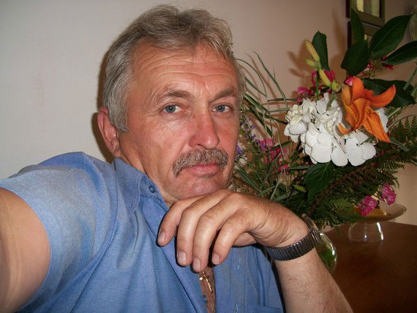 Александр Черновол