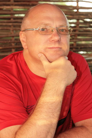 Андрей Ребров