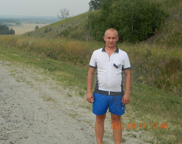 Николай Завалин