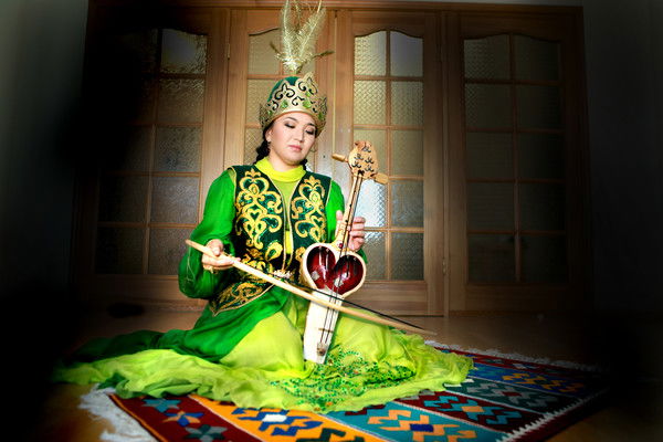 Акнар Шарипбаева