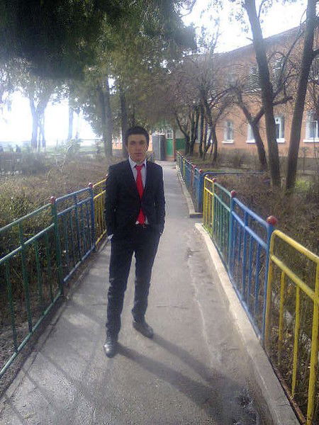 Мехроб Азизов