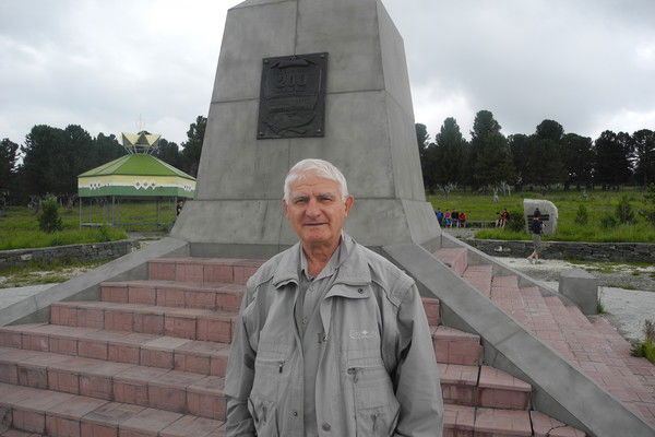 Олег Сергеев