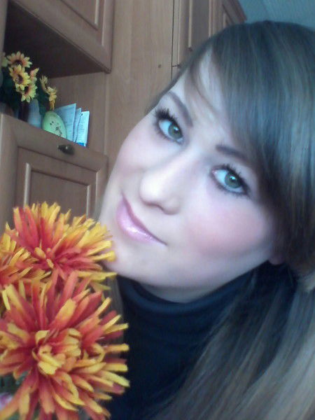 Алёнка Богомолова