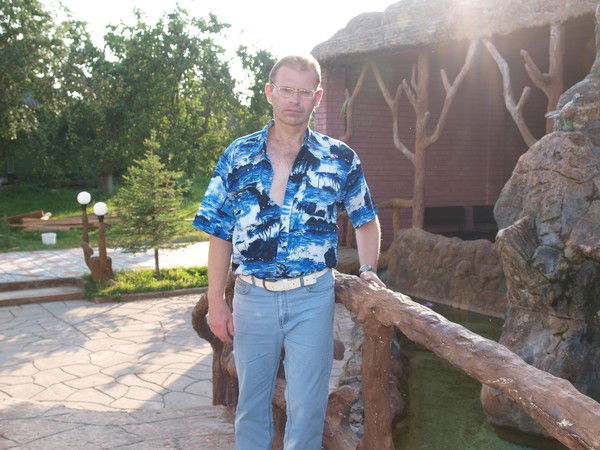 Илья Самарин