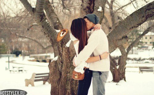 Роман Манс.