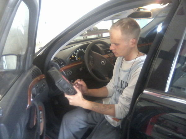 Анатолий Сбоев