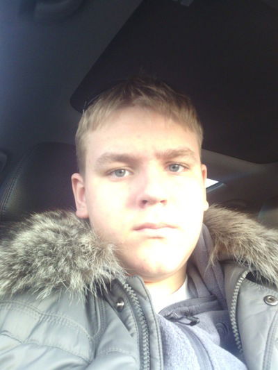 Данил Зотов