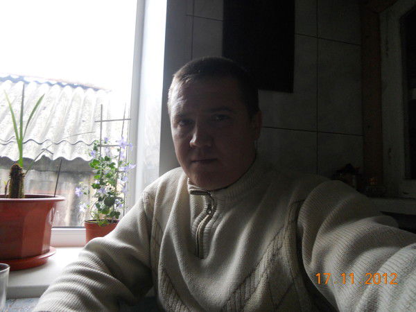 Денис Тихомиров