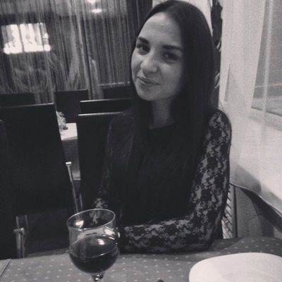 Леночка Юринова