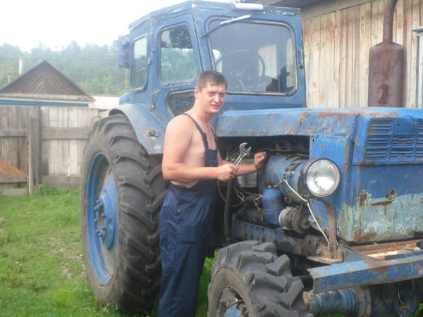 Александр Почтарь