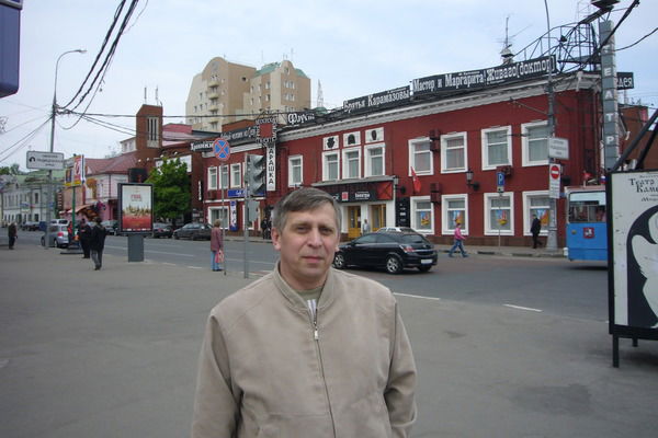 Александр Добров