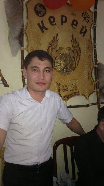 Мурат Досумбеков