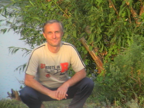 Геннадий Ефремов