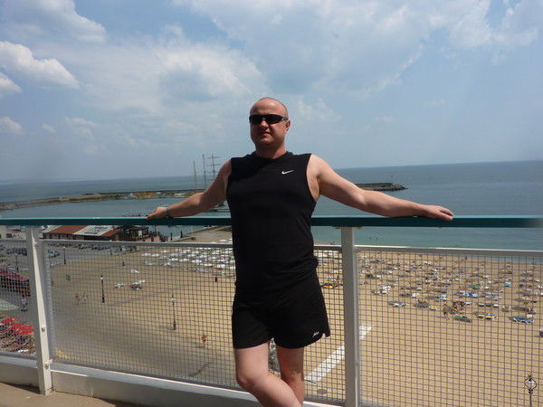 Денис Долматов