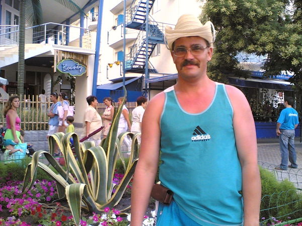 Николай Николаев