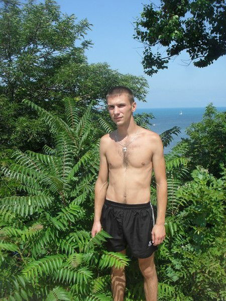 Максим Новиков