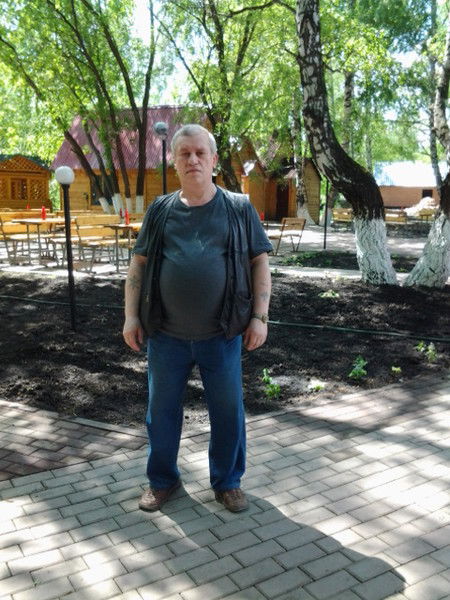 Петр Апальков