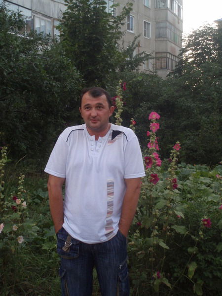 Александр Моховиков