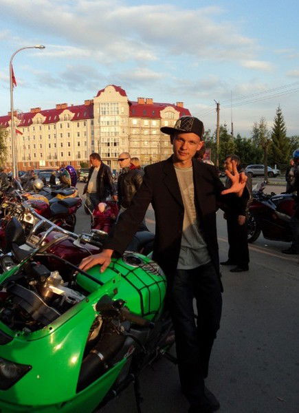 Роман Меньшаков