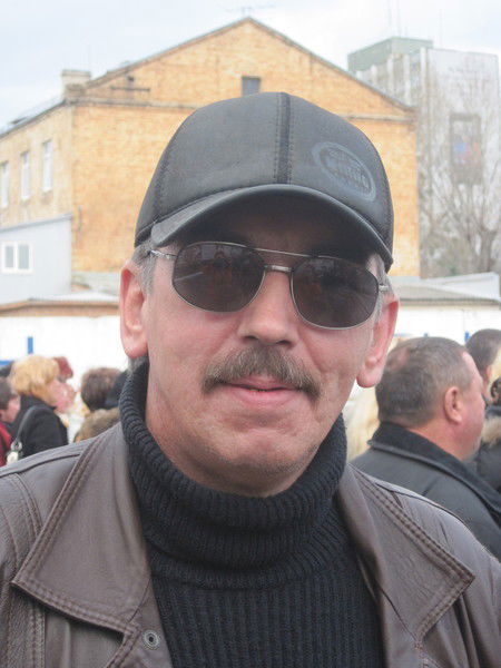 Владимир Богданов