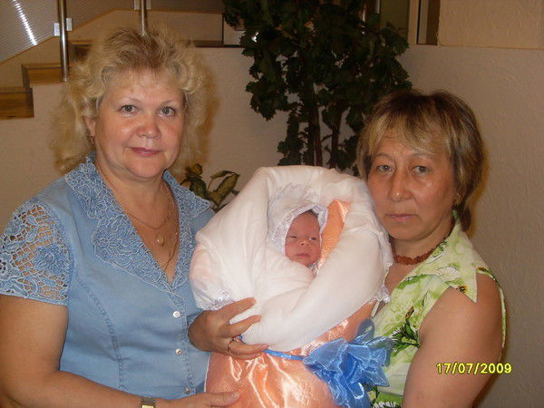 Лариса Татарникова