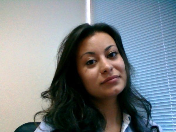 Айна Велназарова