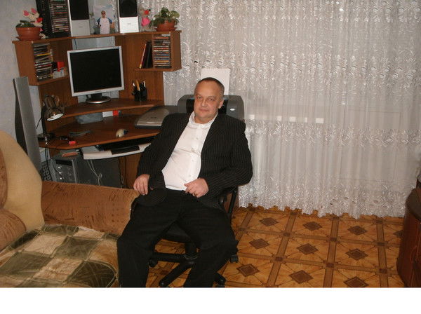 Владимир Жданов