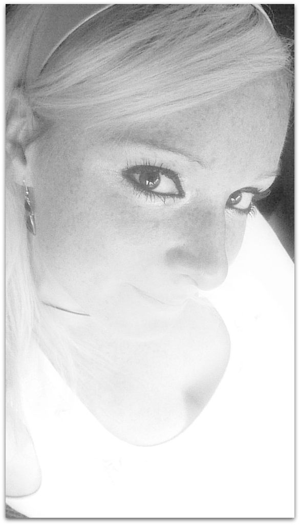 Ася Нет Фамилии