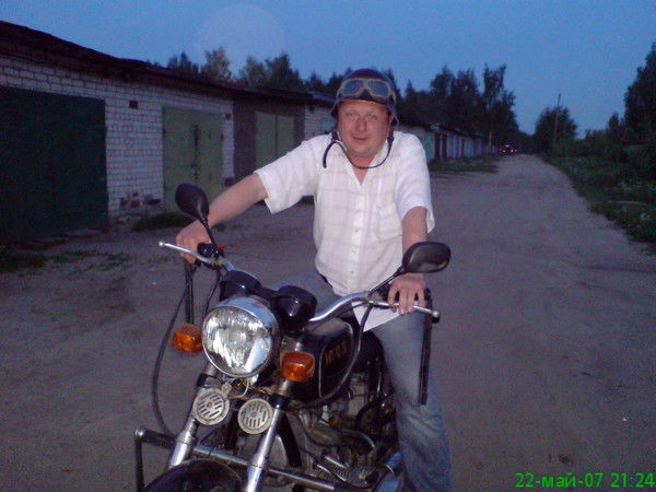 Андрей Чернявский