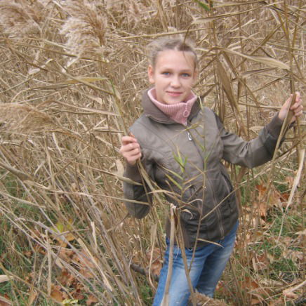 Надя Тихомирова