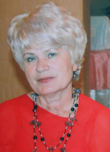 Нина Дягилева