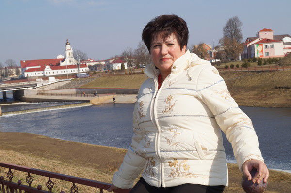 Елена Шарабура