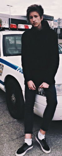 Настя Леонова