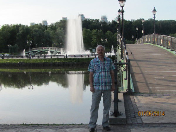 Юрий Сазонов