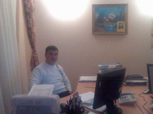 Избасхан Анесов