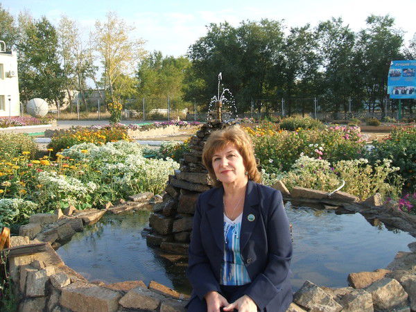 Вера Едигенова