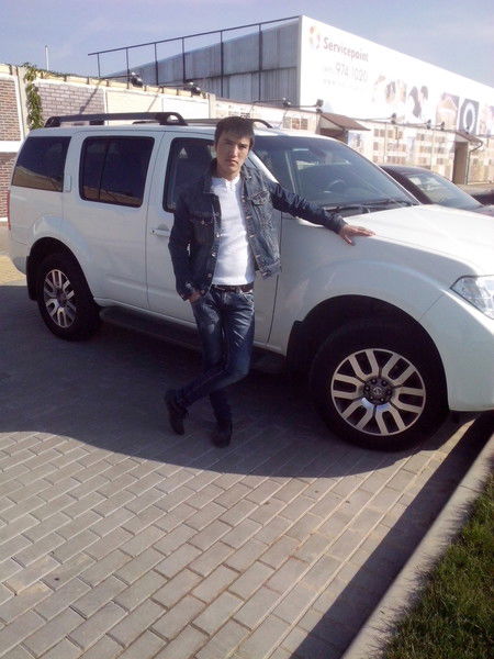 Емил Нурматович