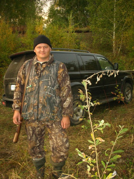 Андрей Колотов