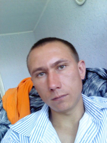 Евгений Левченко