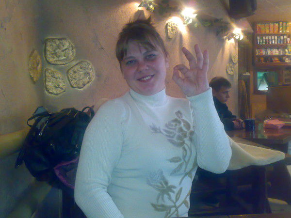 Лена Кострюкова