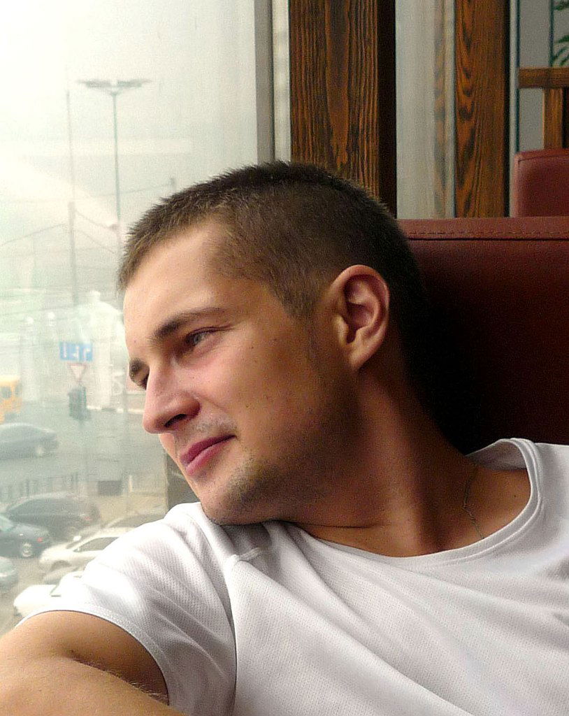 Виктор Лобанов