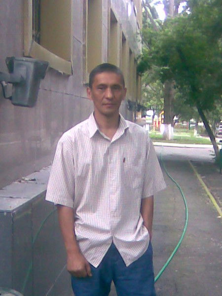 Азамат Сметуллаев