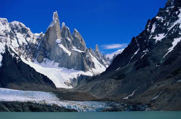 Атабек Кутлумуратов