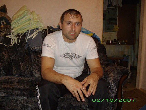 Юрий Каретников